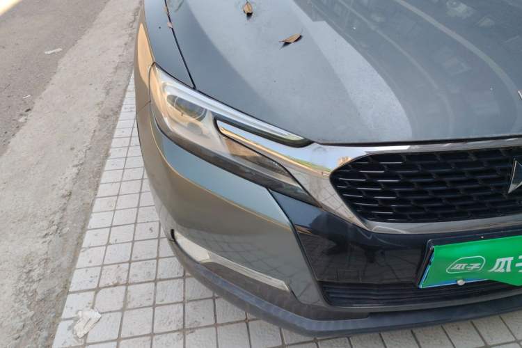 Used DS 6 2014 1.6T Elegant Version THP160 Right Front Headlight