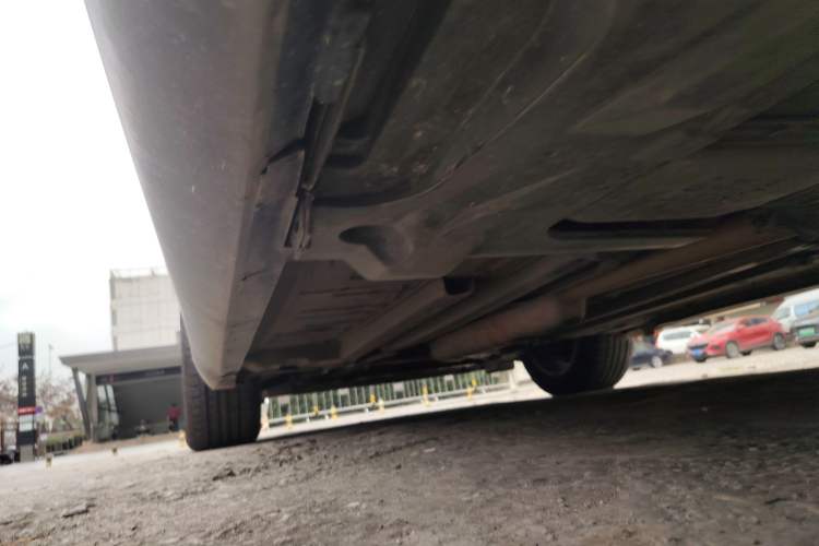 Used DS 6 2014 1.6T Luxury Edition THP200 Chassis Front Left