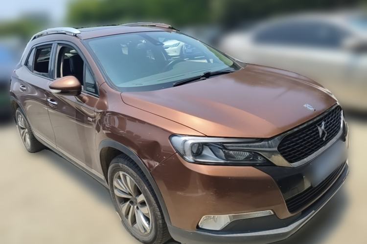 Used DS 6 2014 1.6T Luxury Edition THP160 Front Right 45 Deg