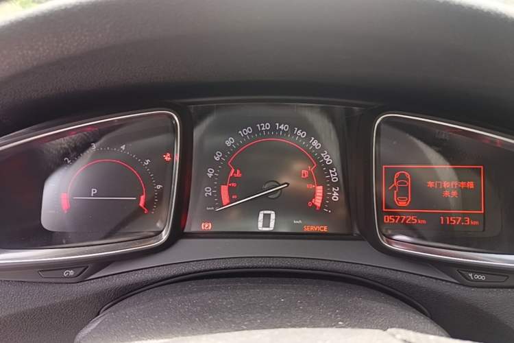 Used DS 6 2014 1.6T Luxury Edition THP160 Instrument Cluster