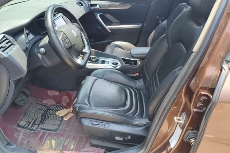 Used DS 6 2014 1.6T Luxury Edition THP160 Left Front Seat