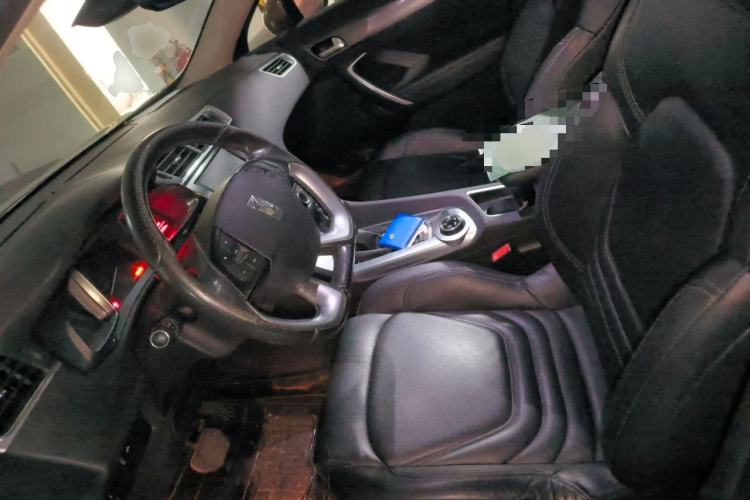 Used DS 6 2014 1.6T Luxury Edition THP160 Left Front Seat