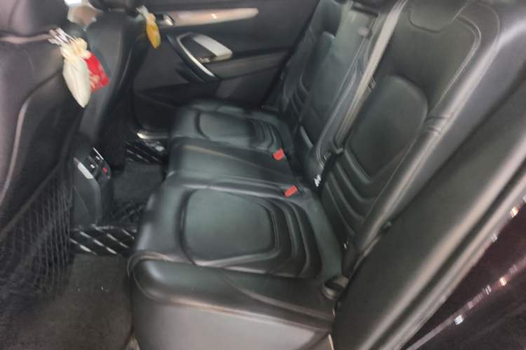 Used DS 6 2014 1.6T Luxury Edition THP160 Left Rear Seat