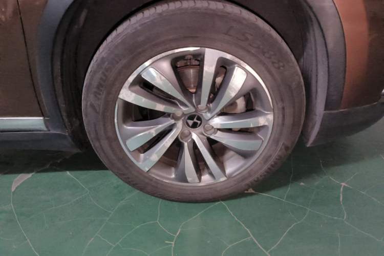 Used DS 6 2014 1.6T Luxury Edition THP160 Right Front Wheel Hub