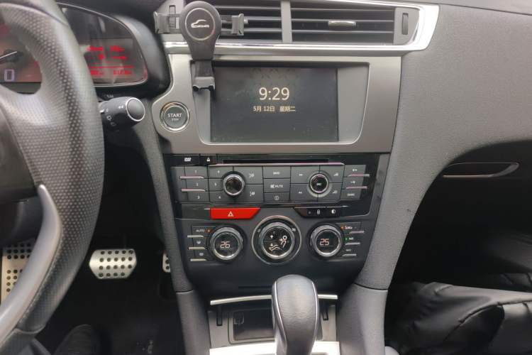 Used DS 6 2014 1.6T Luxury Edition THP200 Audio And AC Panel