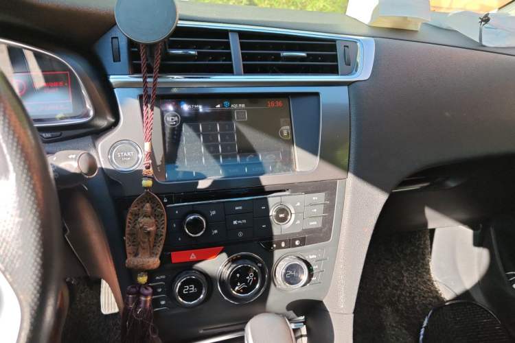 Used DS 6 2014 1.6T Luxury Edition THP160 Audio And AC Panel