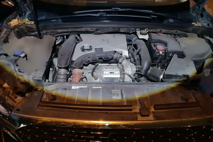 Used DS 6 2014 1.6T Prestige Edition THP160 Engine Bay