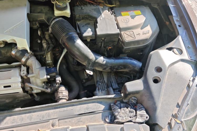 Used DS 6 2014 1.6T Luxury Edition THP160 Engine Bay Left