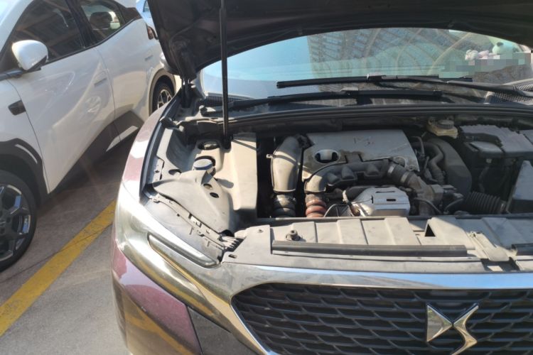 Used DS 6 2014 1.6T Elegant Version THP160 Engine Bay Right