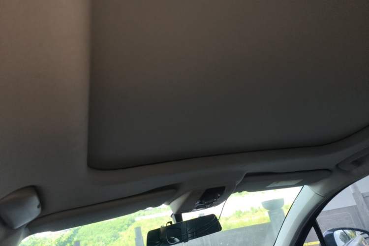 Used DS 6 2014 1.6T Elegant Version THP160 Headliner