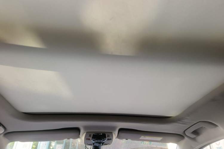 Used DS 6 2014 1.6T Luxury Edition THP200 Headliner