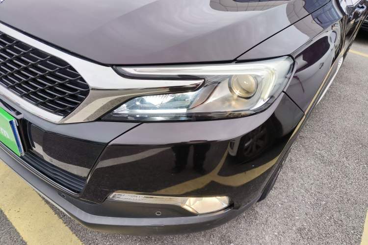 Used DS 6 2014 1.6T Luxury Edition THP160 Left Front Headlight
