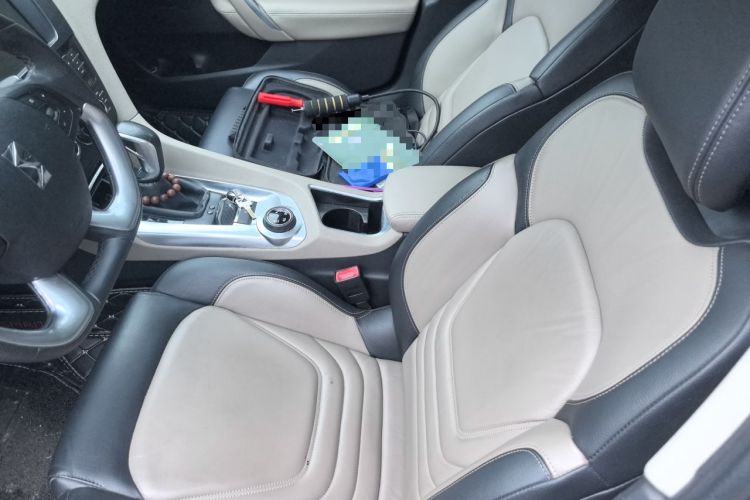Used DS 6 2014 1.6T Luxury Edition THP160 Left Front Seat