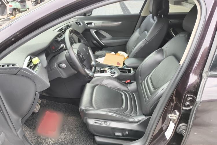 Used DS 6 2014 1.6T Luxury Edition THP160 Left Front Seat