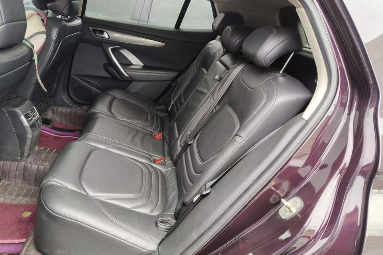 Used DS 6 2014 1.6T Luxury Edition THP160 Left Rear Seat