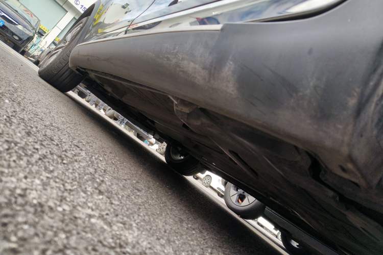 Used DS 6 2014 1.6T Luxury Edition THP160 Left Side Sill