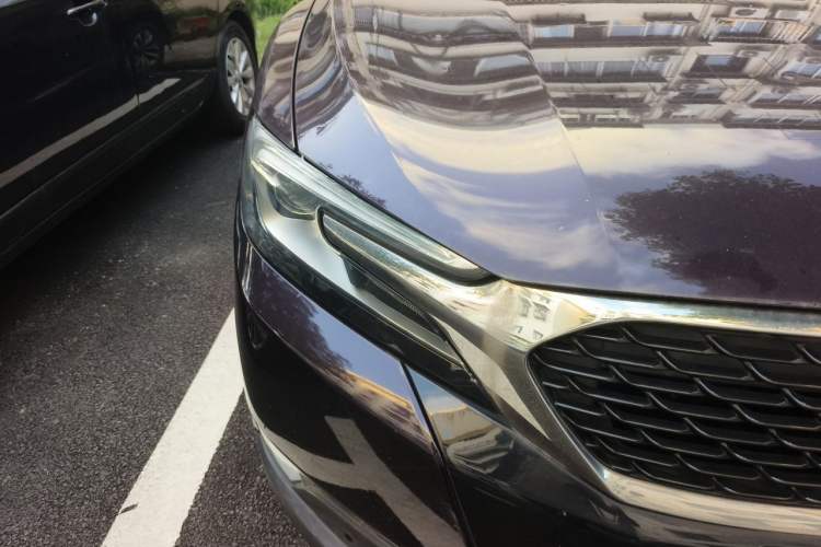 Used DS 6 2014 1.6T Luxury Edition THP160 Right Front Headlight