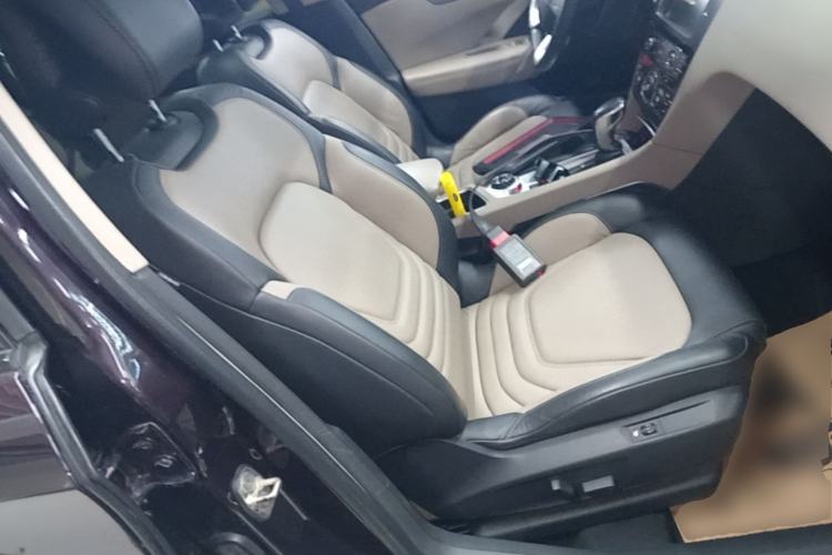 Used DS 6 2014 1.6T Luxury Edition THP200 Right Front Seat