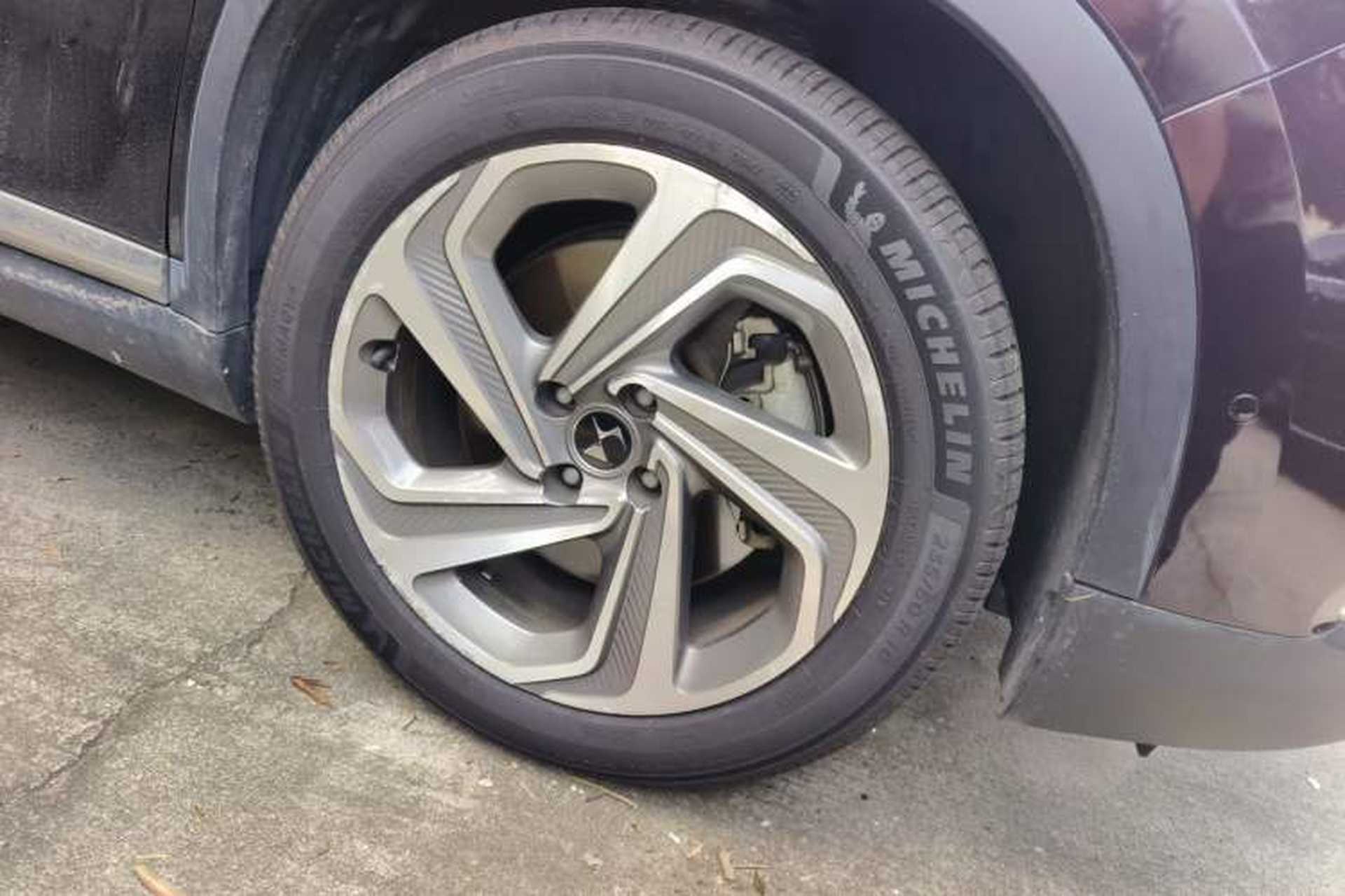 Used DS 6 2014 1.6T Luxury Edition THP200 Right Front Wheel Hub
