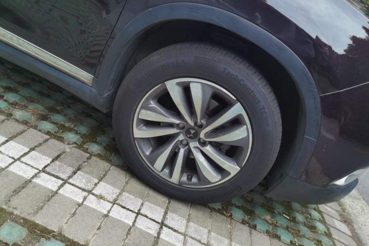 Used DS 6 2014 1.6T Luxury Edition THP160 Right Front Wheel Hub