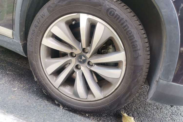 Used DS 6 2014 1.6T Luxury Edition THP200 Right Front Wheel Hub