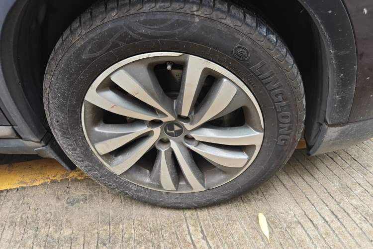 Used DS 6 2014 1.6T Luxury Edition THP160 Right Front Wheel Hub
