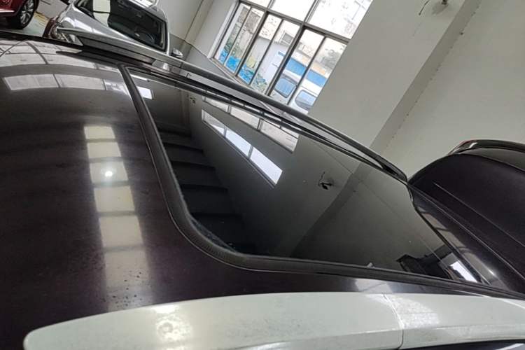 Used DS 6 2014 1.6T Elegant Version THP160 Roof