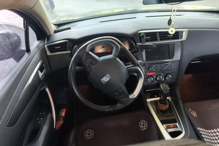 Used DS 6 2014 1.6T Elegant Version THP160 Steering Wheel