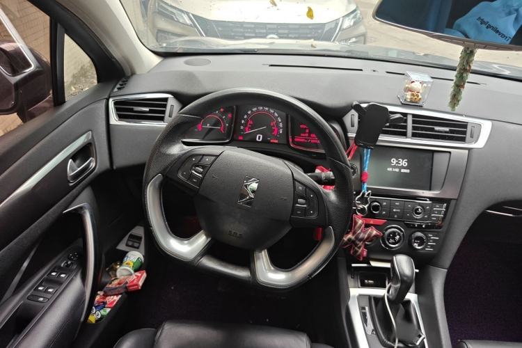 Used DS 6 2014 1.6T Luxury Edition THP160 Steering Wheel