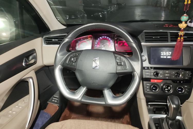 Used DS 6 2014 1.6T Luxury Edition THP160 Steering Wheel