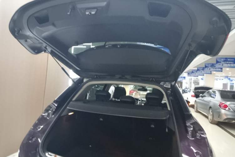 Used DS 6 2014 1.6T Luxury Edition THP200 Trunk
