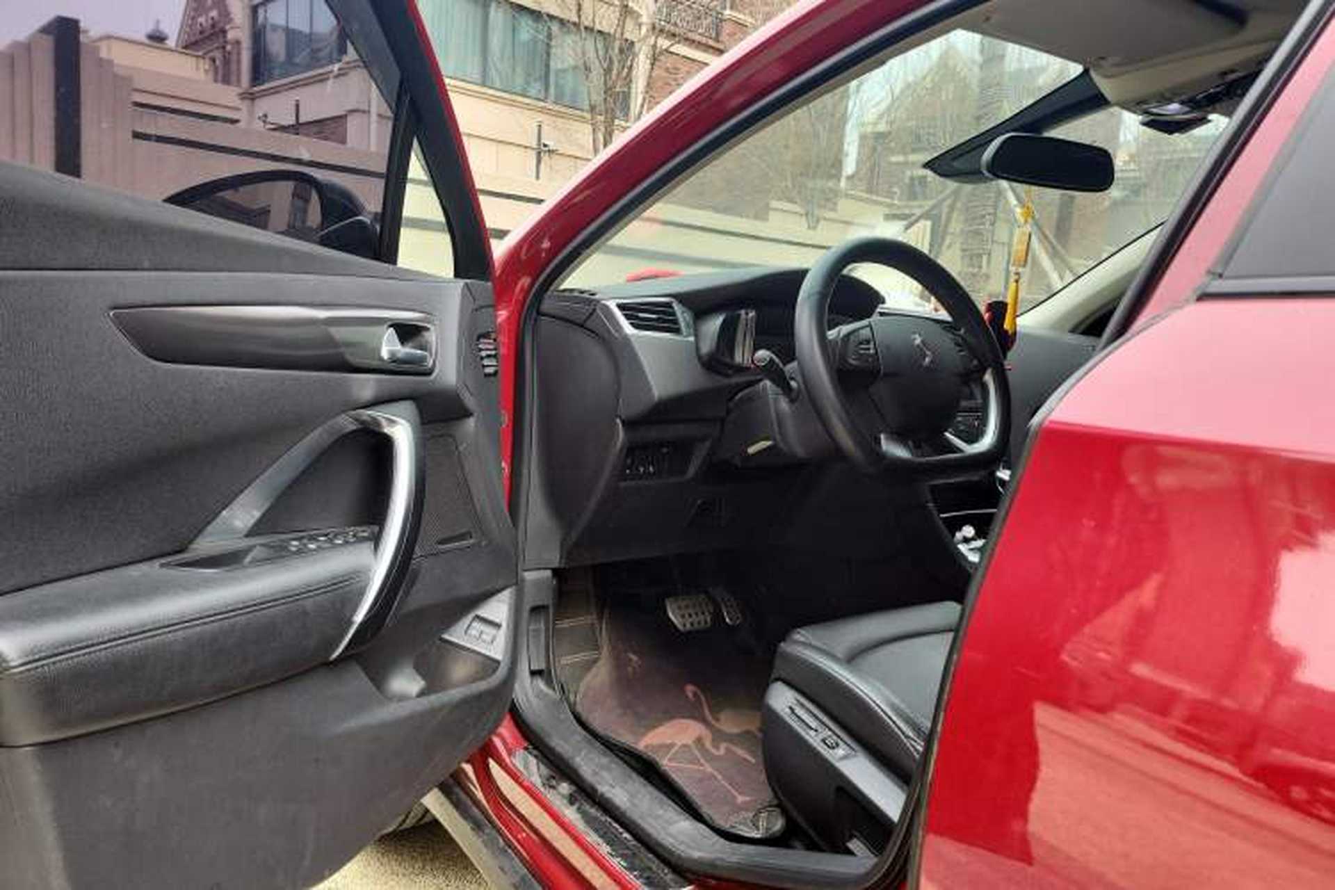 Used DS 6 2014 1.6T Luxury Edition THP200 Driver Seat
