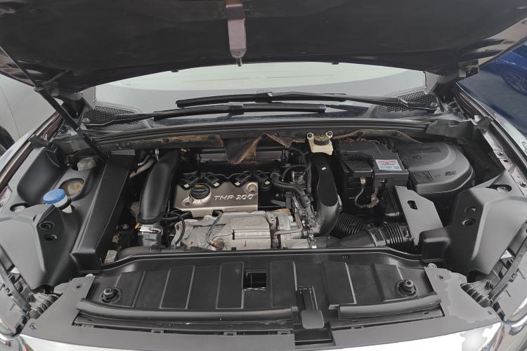 Used DS 6 2014 1.6T Prestige Edition THP200 Engine Bay