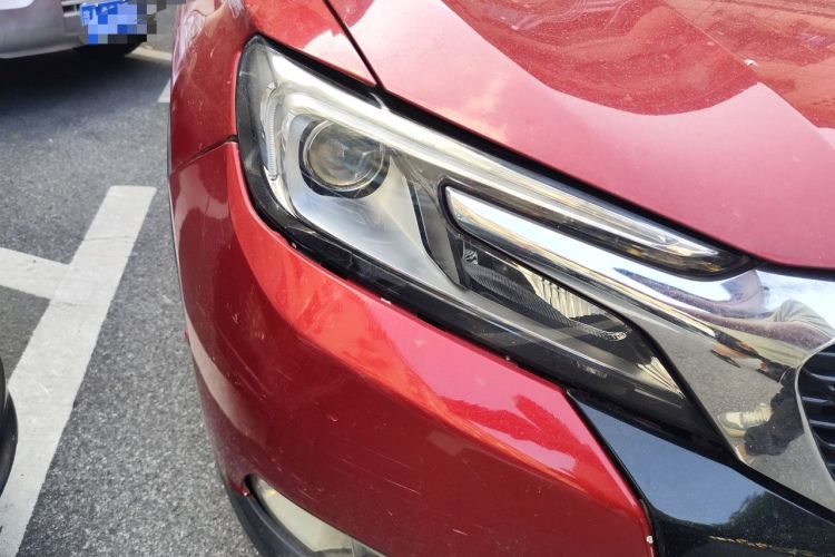 Used DS 6 2014 1.6T Luxury Edition THP160 Right Front Headlight