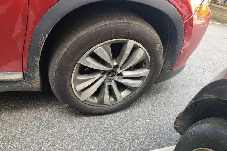 Used DS 6 2014 1.6T Luxury Edition THP160 Right Front Wheel Hub