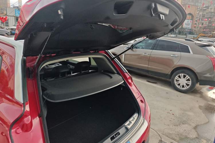 Used DS 6 2014 1.6T Luxury Edition THP160 Trunk