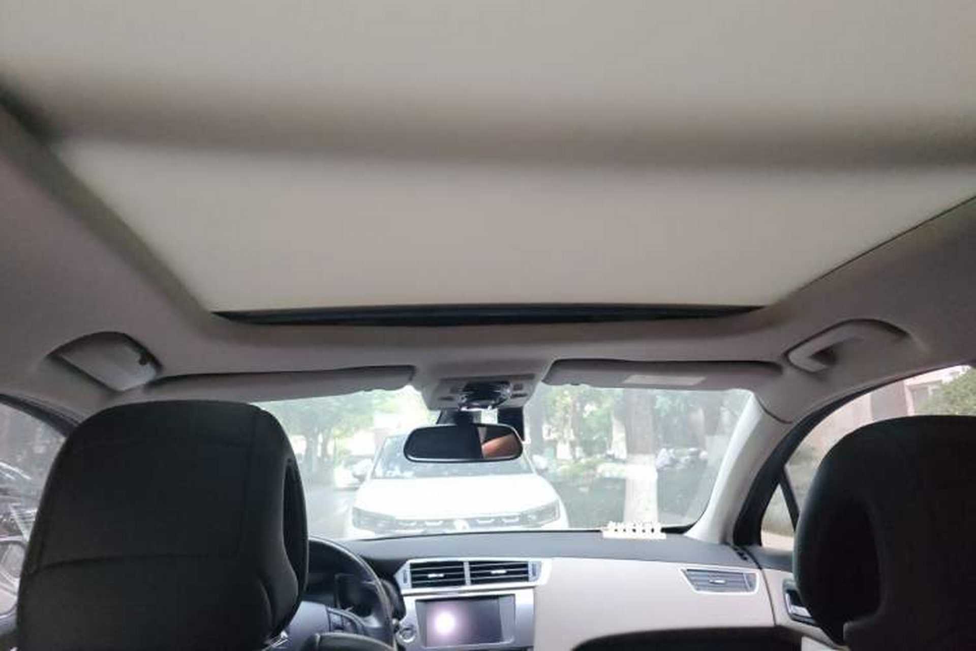 Used DS 6 2014 1.6T Luxury Edition THP160 Headliner