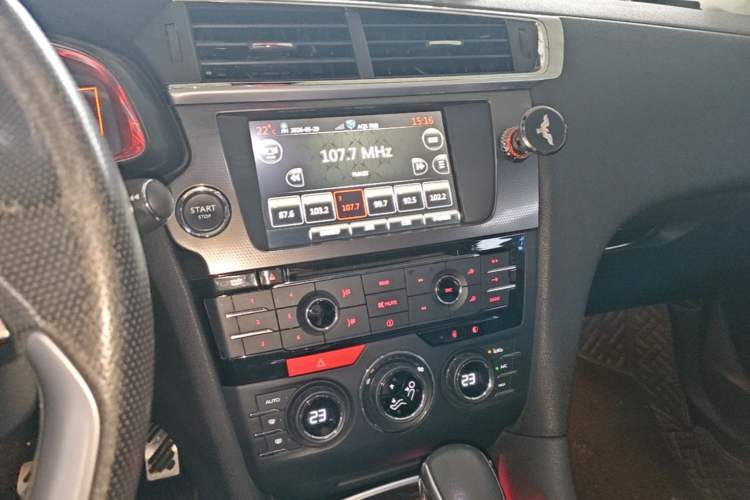 Used DS 6 2014 1.6T Luxury Edition THP160 Audio And AC Panel
