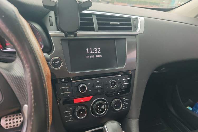 Used DS 6 2014 1.6T Luxury Edition THP200 Audio And AC Panel