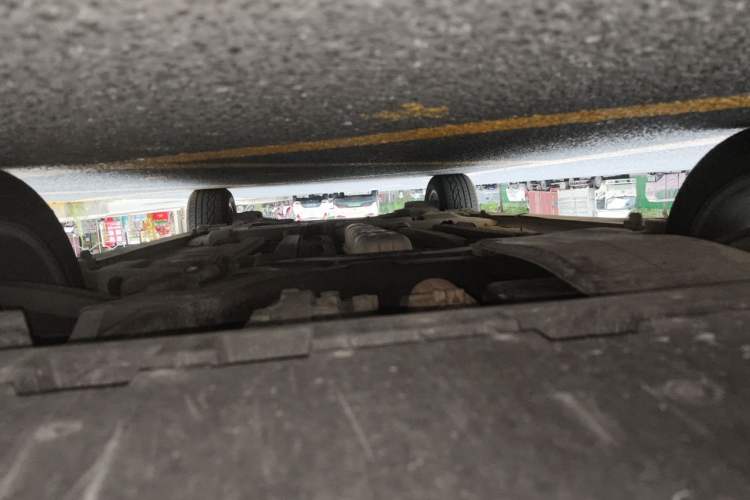 Used DS 6 2014 1.6T Luxury Edition THP200 Chassis Front