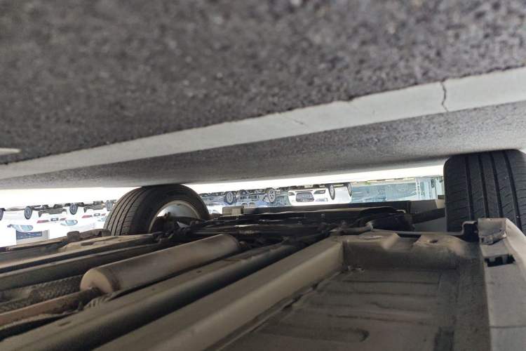 Used DS 6 2014 1.6T Luxury Edition THP160 Chassis Rear