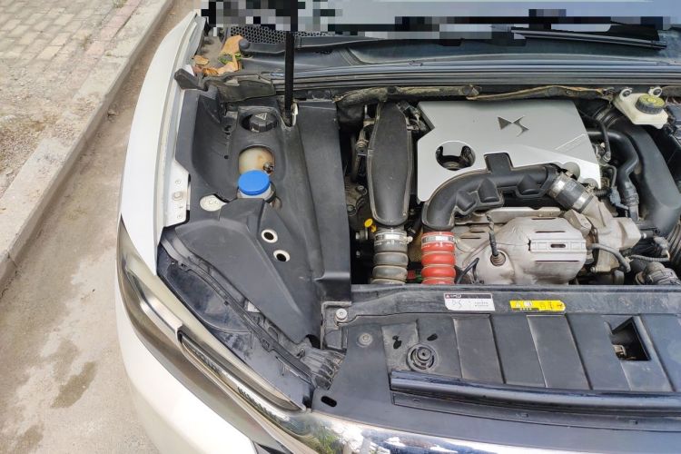 Used DS 6 2014 1.6T Prestige Edition THP160 Engine Bay Right