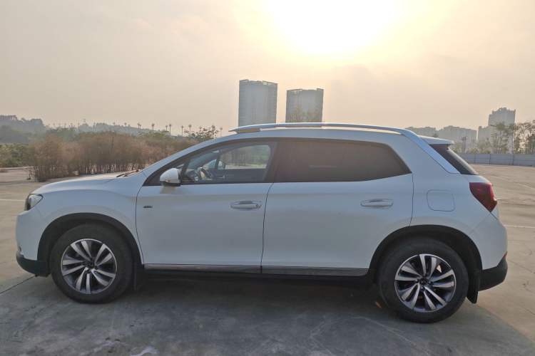 Used DS 6 2014 1.6T Luxury Edition THP160 Exterior 5