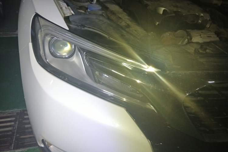 Used DS 6 2014 1.6T Luxury Edition THP160 Exterior 6