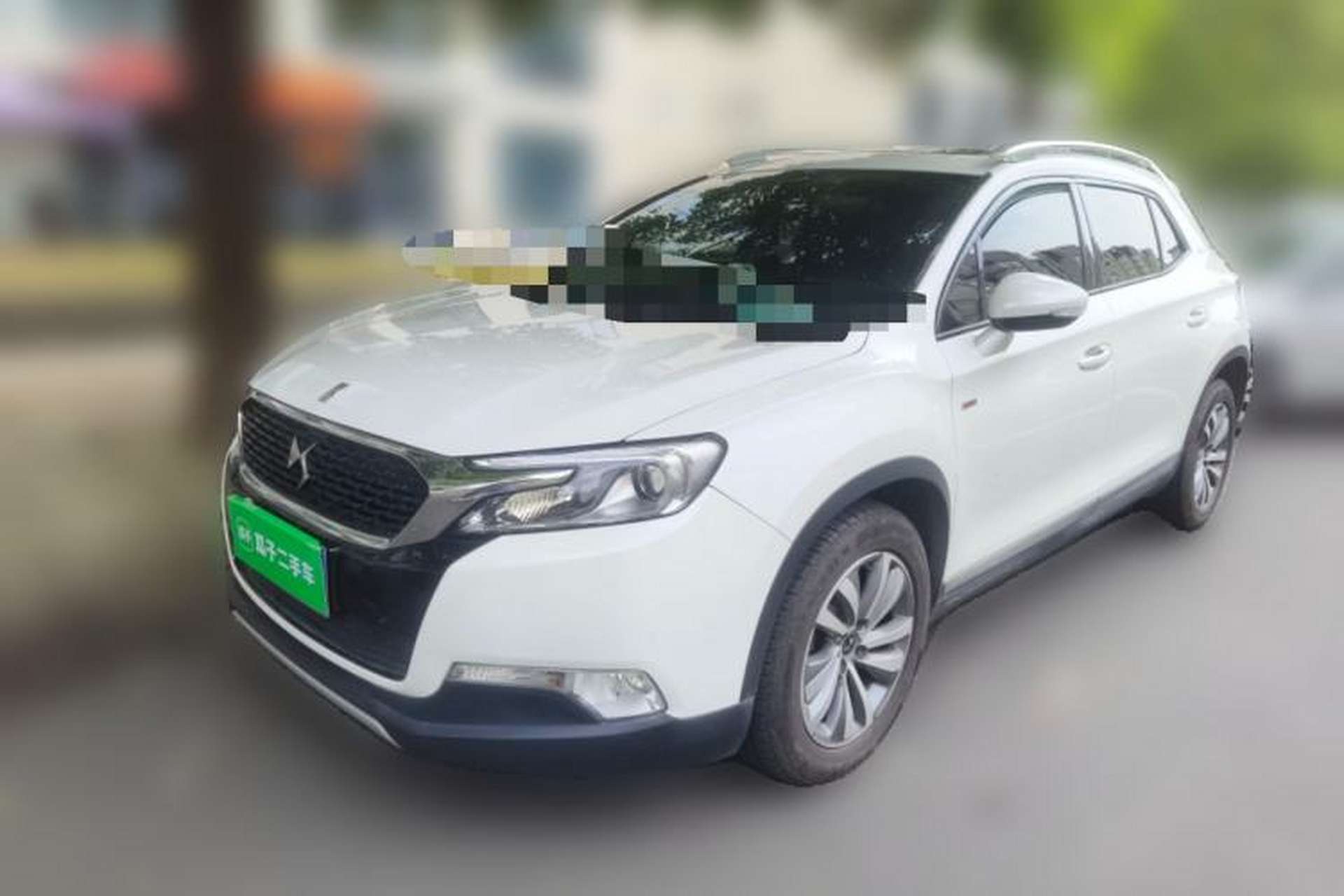 Used DS 6 2014 1.6T Luxury Edition THP200 Front Left 45 Deg