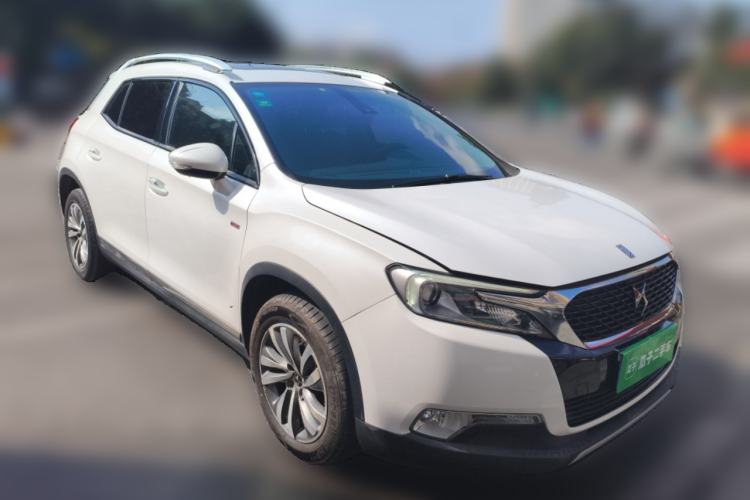 Used DS 6 2014 1.6T Luxury Edition THP200 Front Right 45 Deg