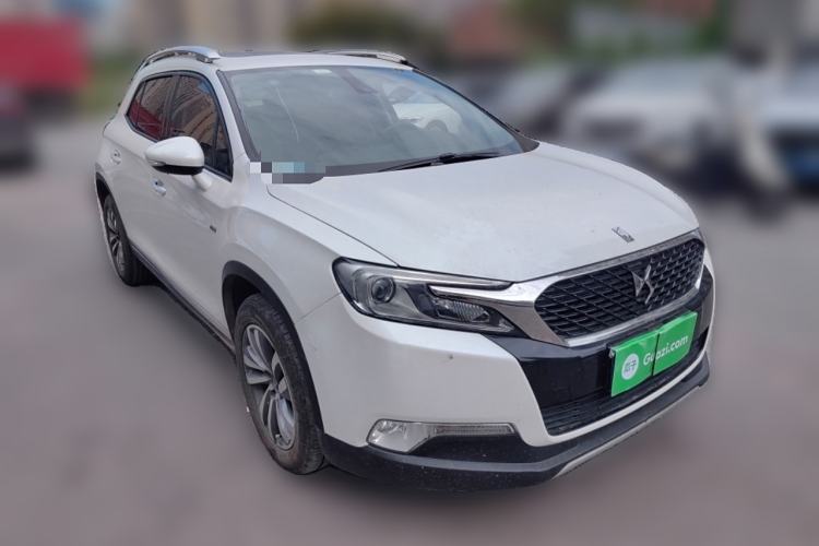 Used DS 6 2014 1.6T Luxury Edition THP160 Front Right 45 Deg