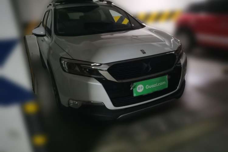 Used DS 6 2014 1.6T Luxury Edition THP160 Front Right 45 Deg