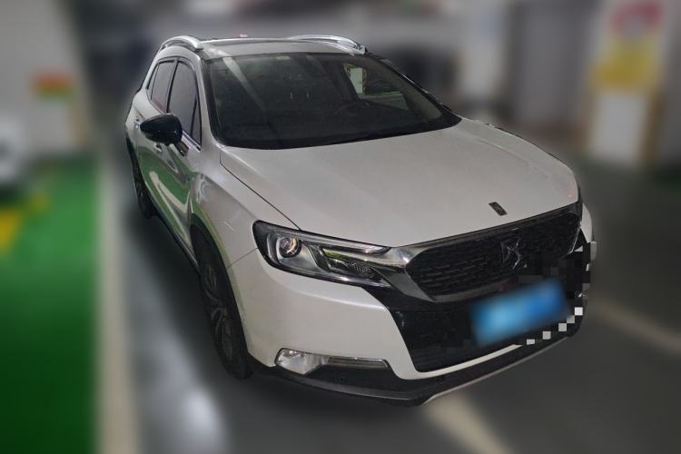 Used DS 6 2014 1.6T Luxury Edition THP200 Front Right 45 Deg