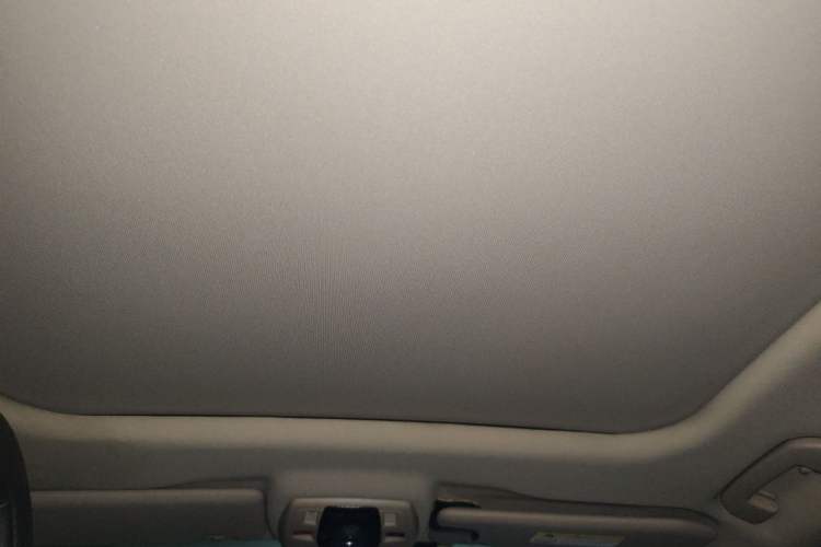 Used DS 6 2014 1.6T Luxury Edition THP160 Headliner